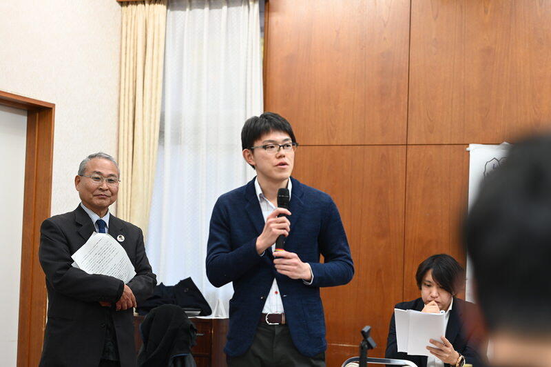 info_20231122_01_tn.jpg